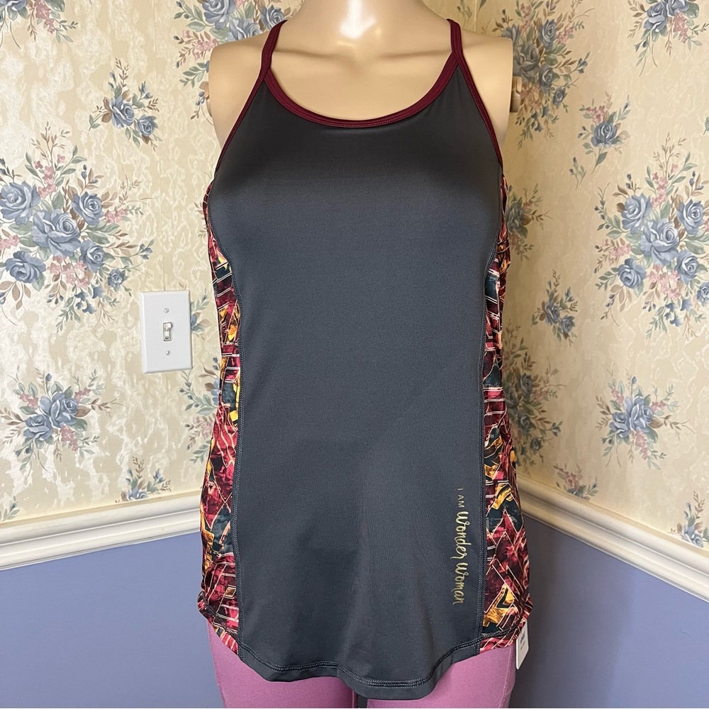 DC Comics Her Universe Wonder Woman Workout Tank Top Size XS